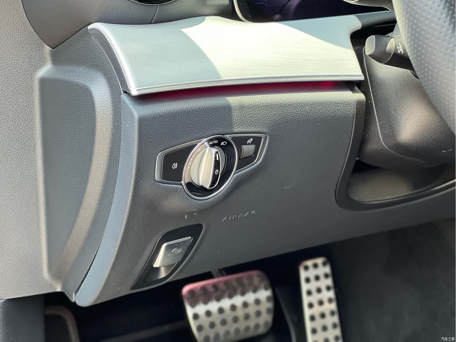 Mercedes-Benz E-Class, 2021 21