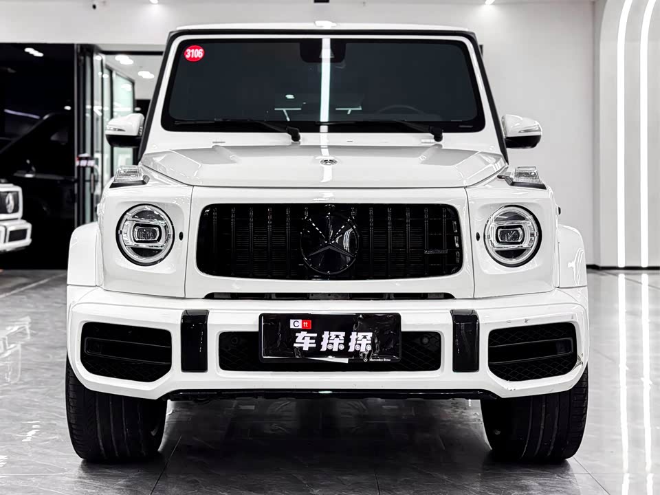 Mercedes-Benz G-class