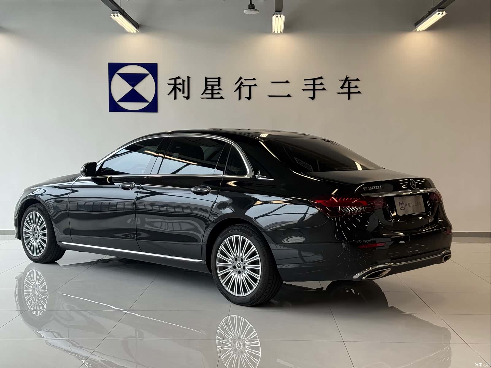 Mercedes-Benz E-Class, 2023 4