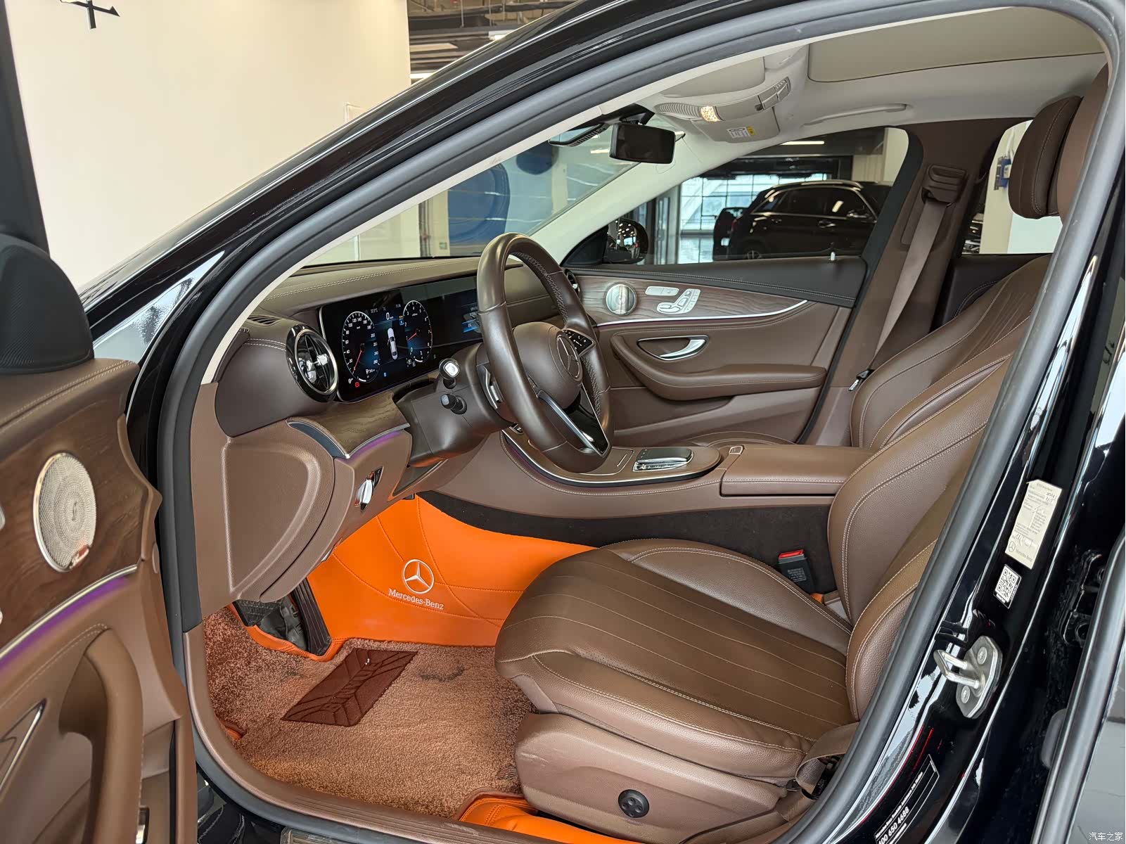 Mercedes-Benz E-Class, 2023 6