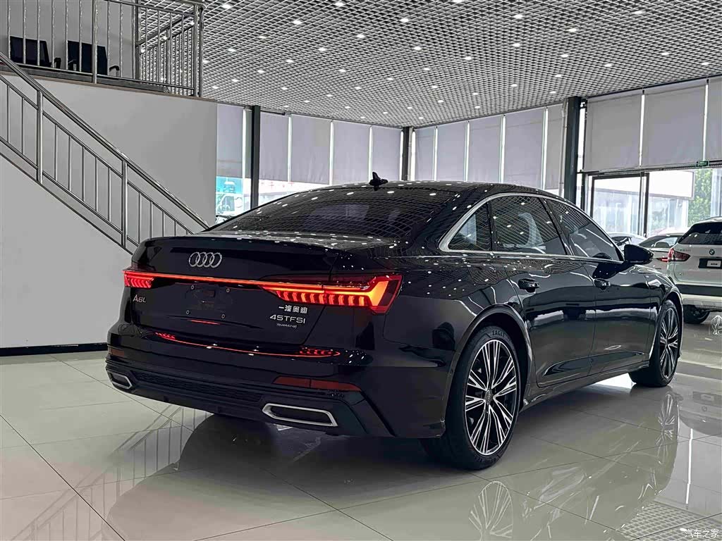 Audi A6L, 2020 4