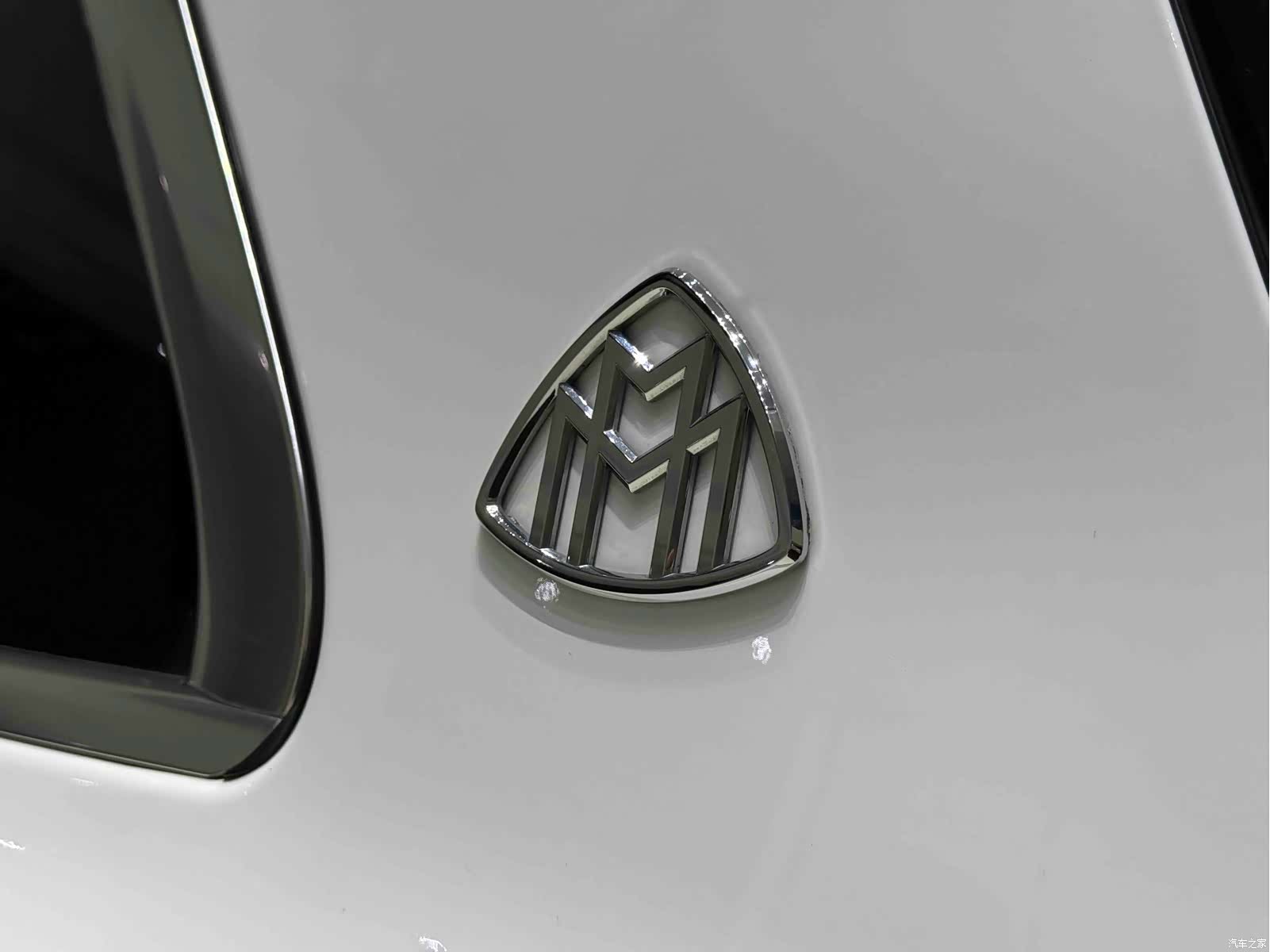 Maybach GLS, 2021 12