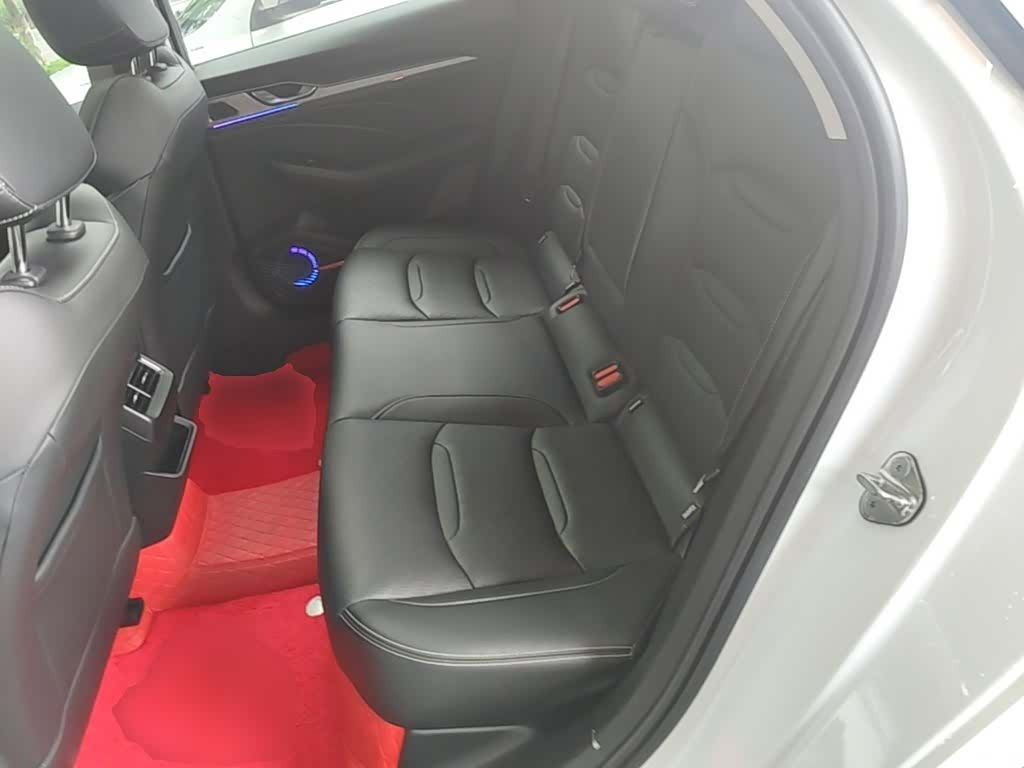 Geely Preface, 2021 13