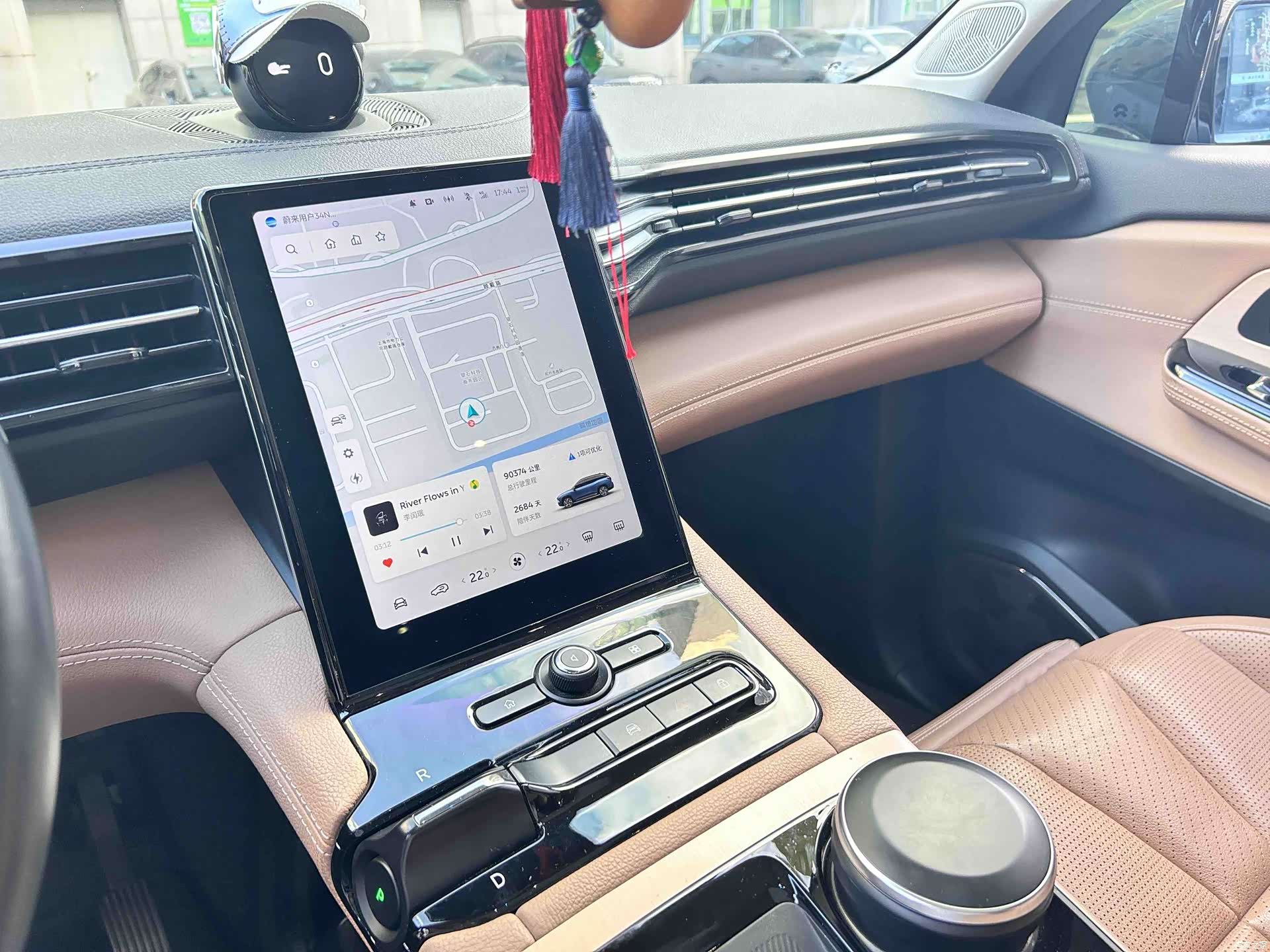 NIO ES8, 2019 8