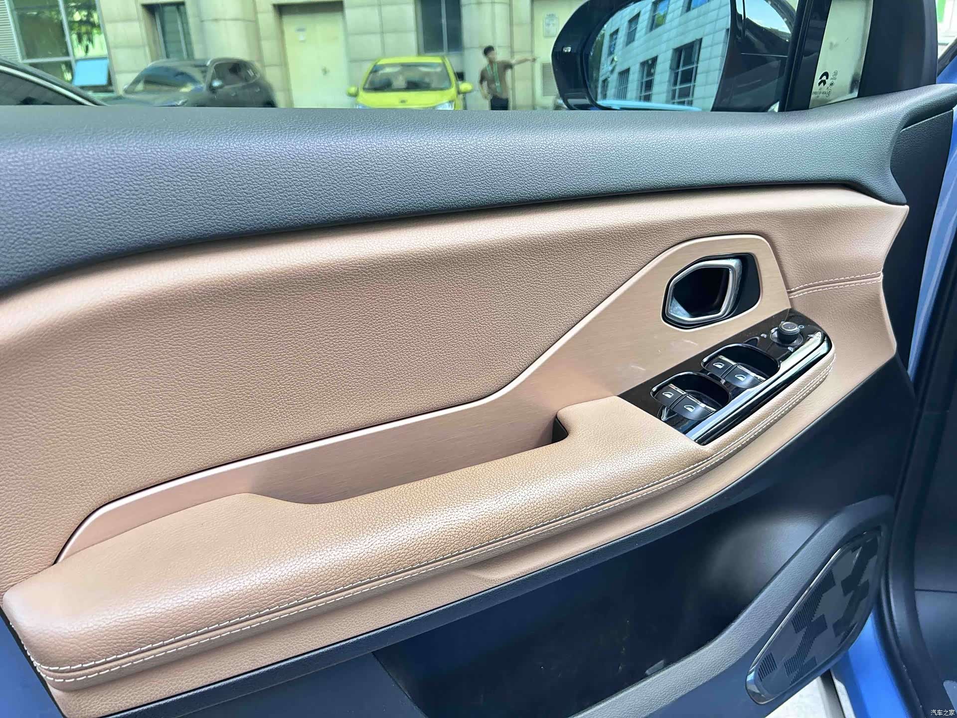 NIO ES8, 2019 11