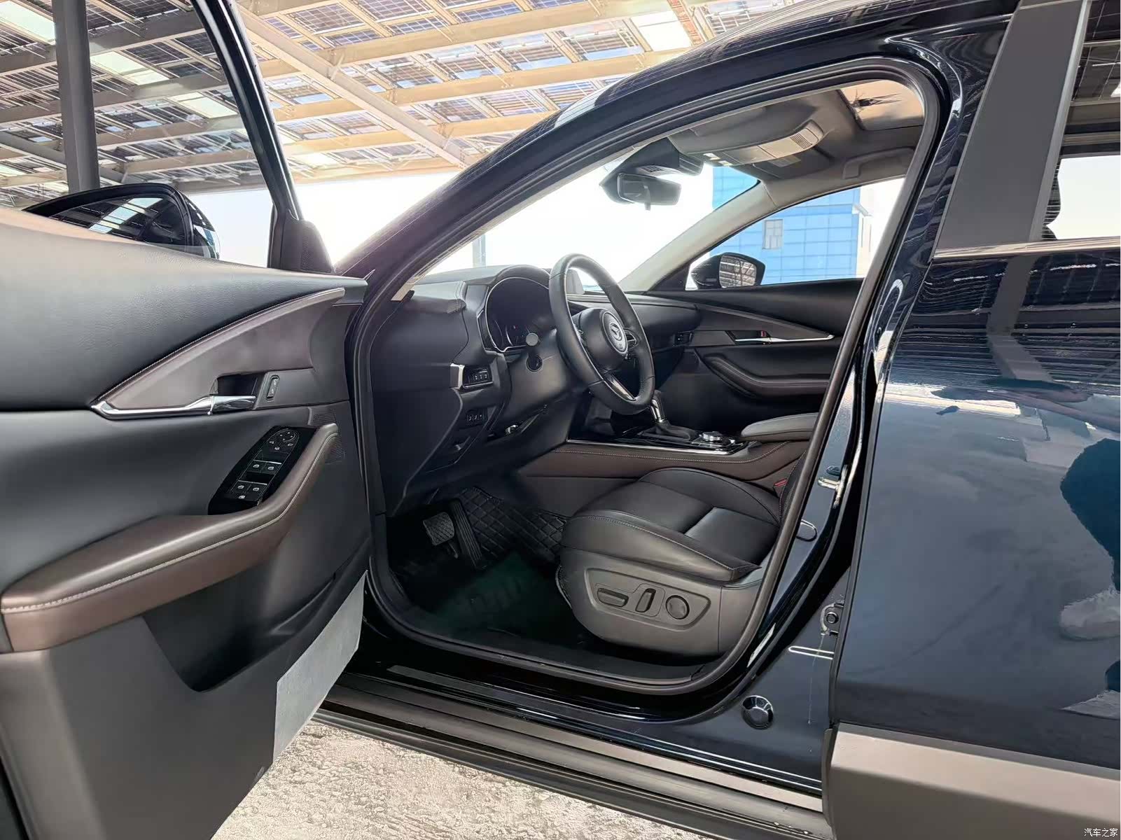 Mazda CX-30, 2024 3