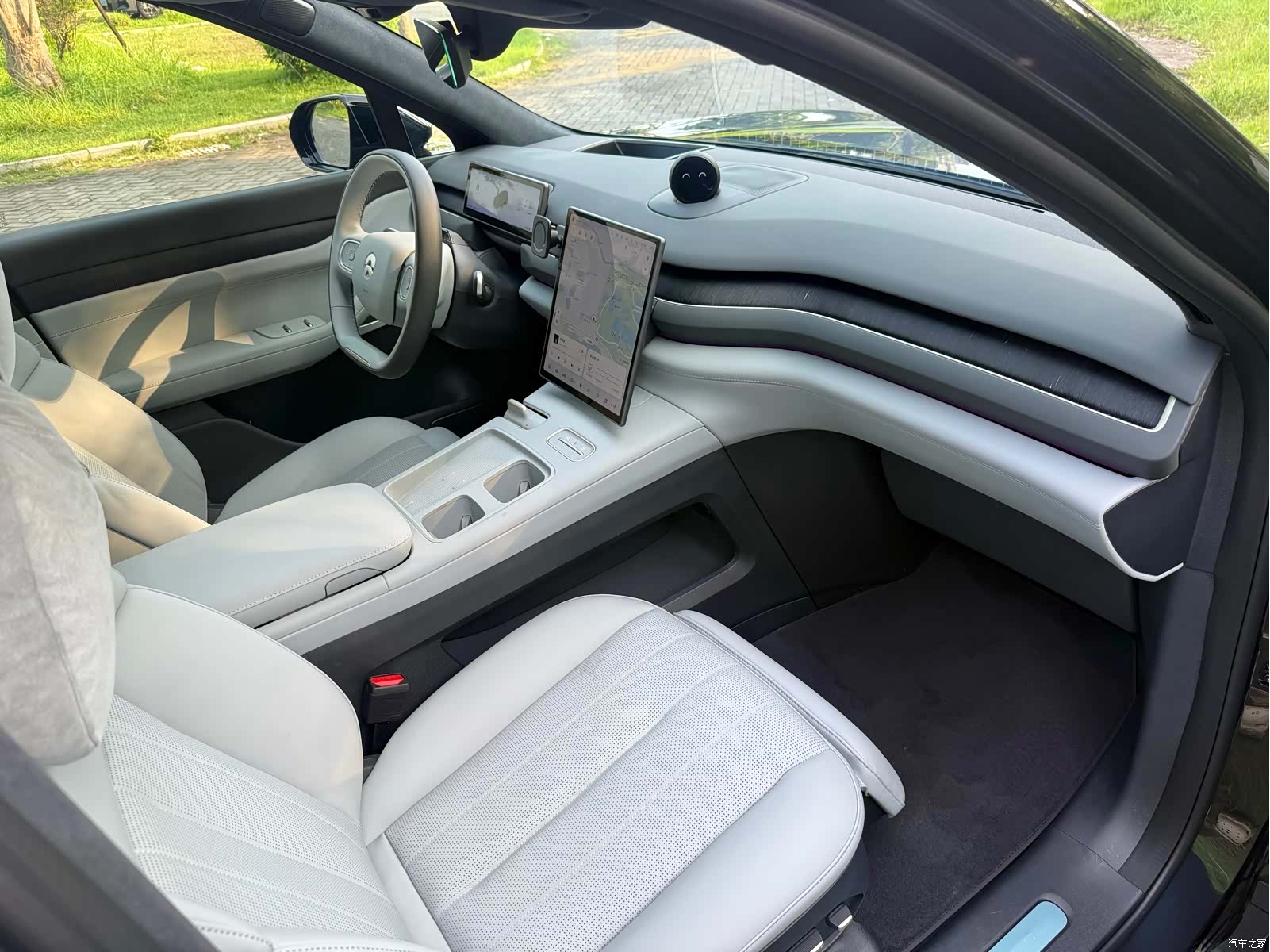 NIO ES8, 2025 9