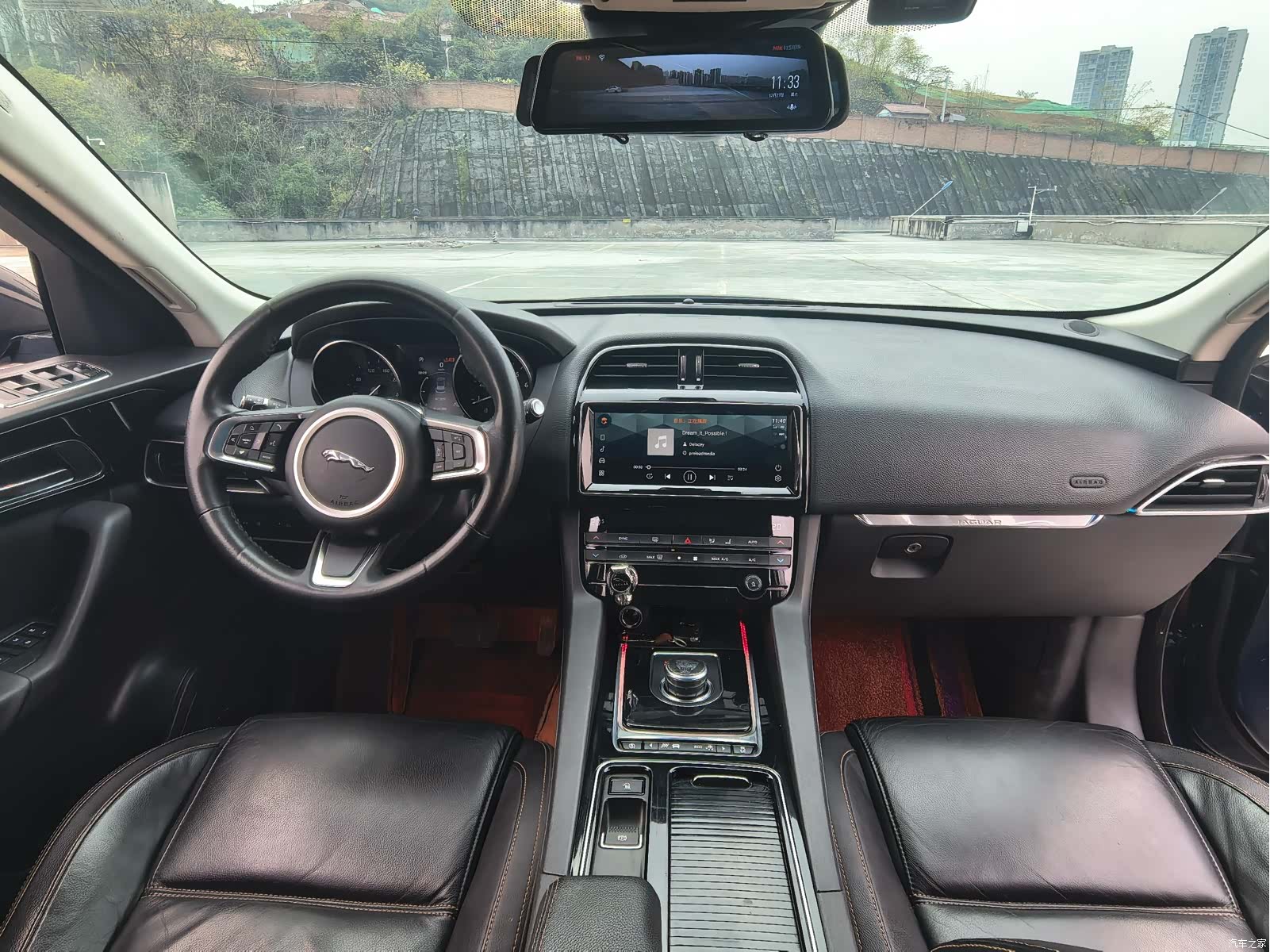 Jaguar F-PACE, 2018 4