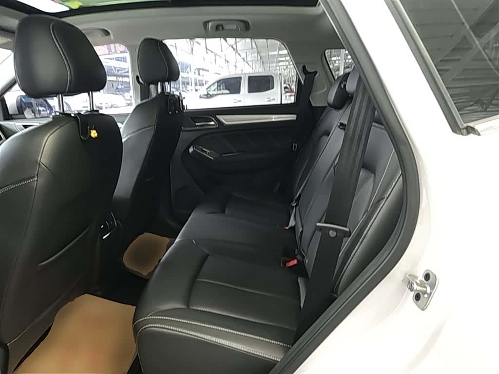 Roewe RX5, 2020 17