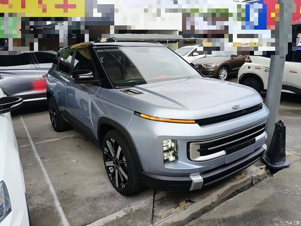 Geely Icon, 2022 4
