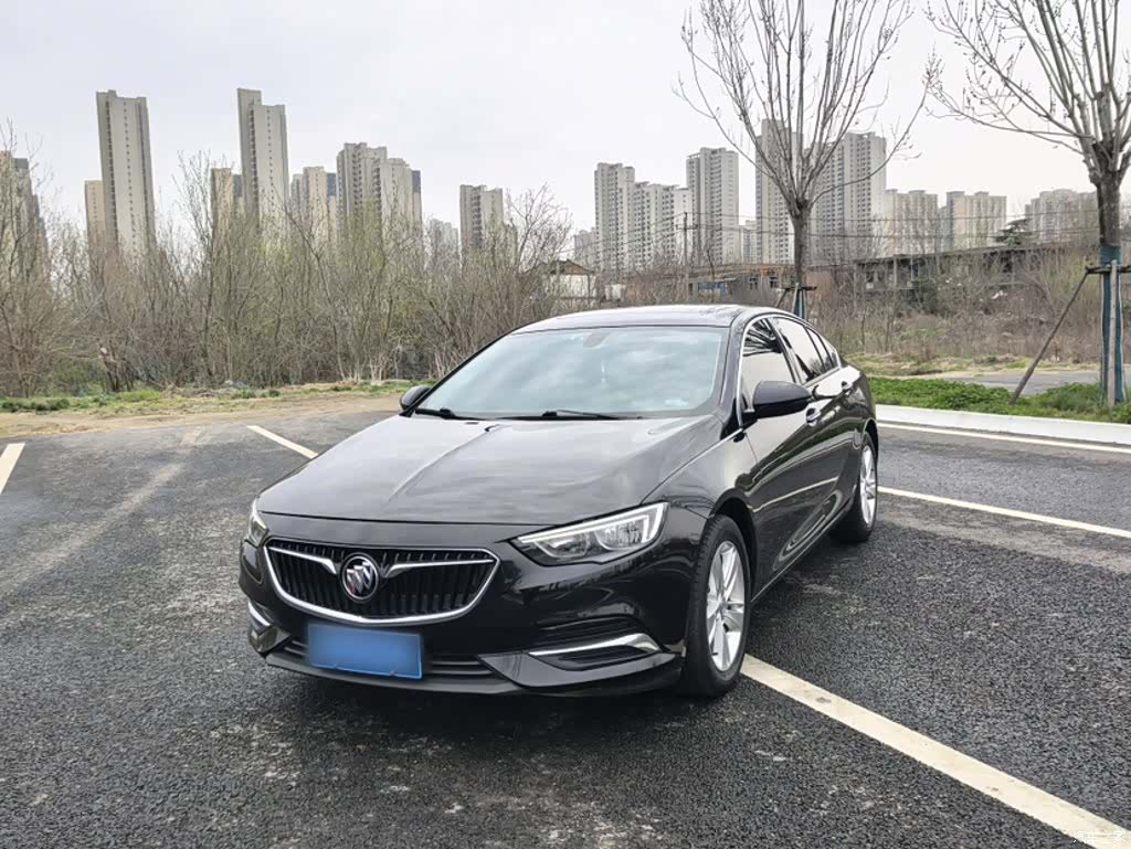 Buick Regal, 2020 1