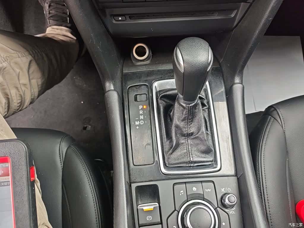 Mazda Mazda3, 2018 14