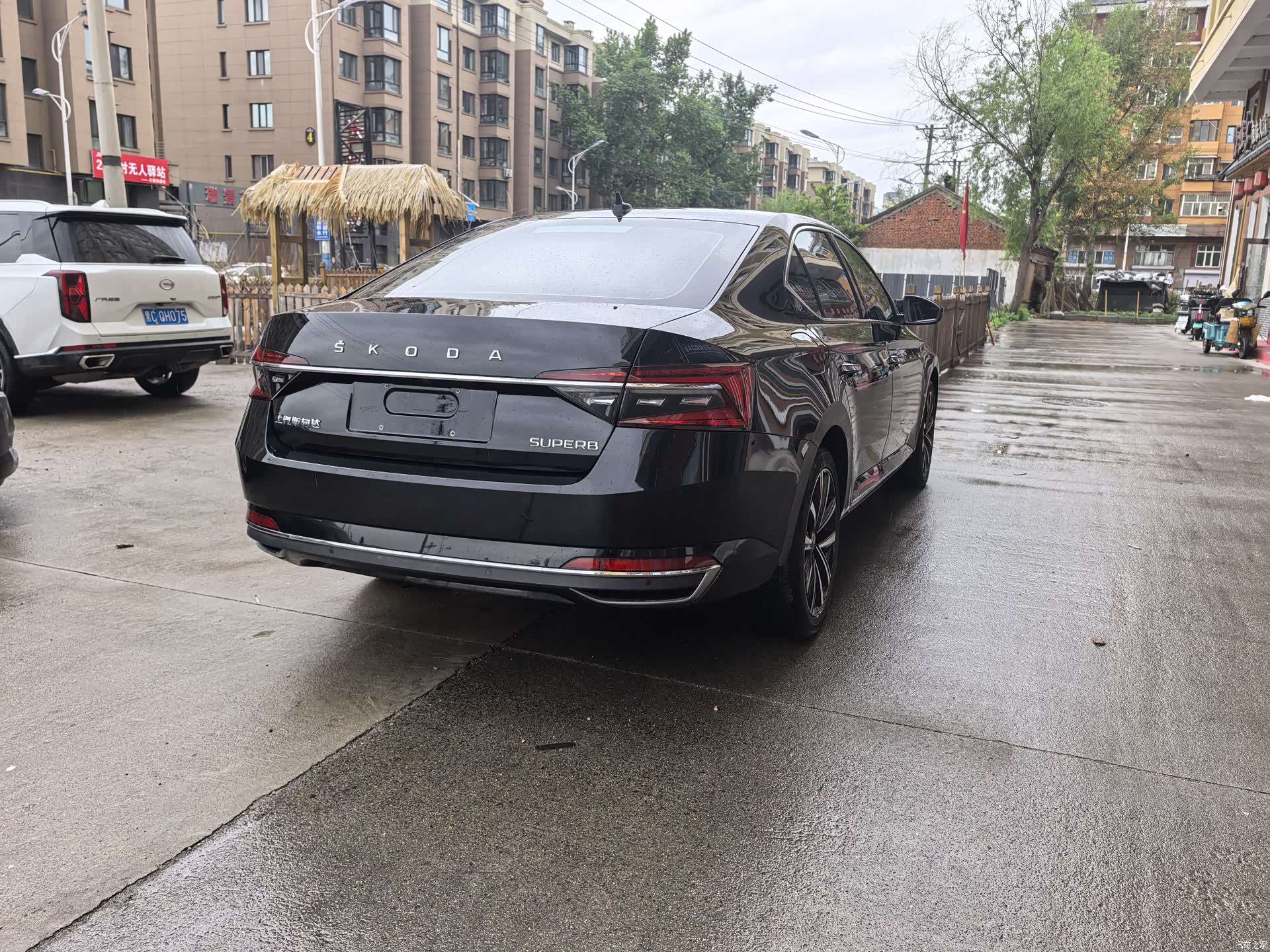 Skoda Superb, 2023 4