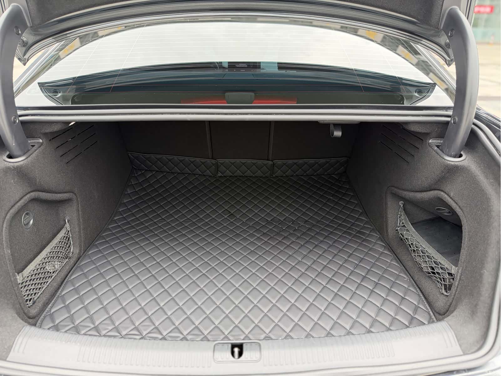 Audi A4L, 2021 8
