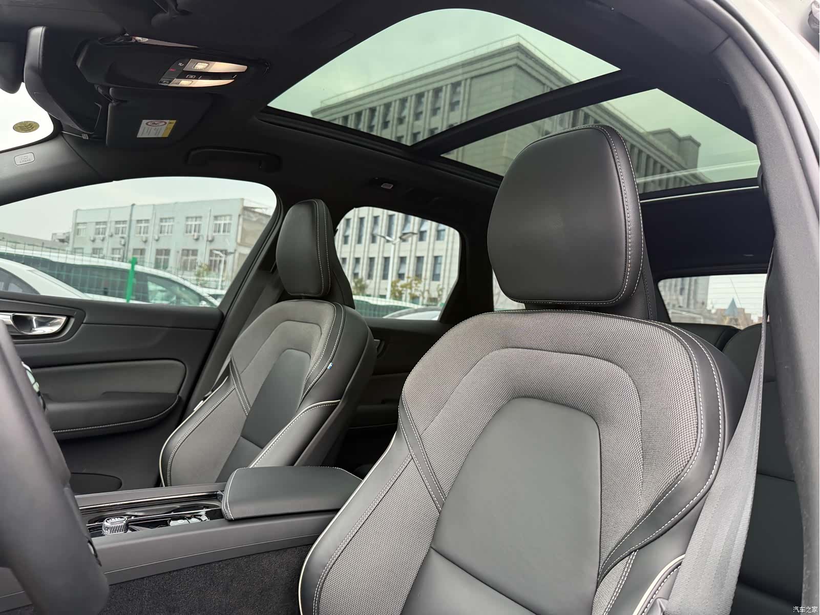 Volvo XC60, 2022 14
