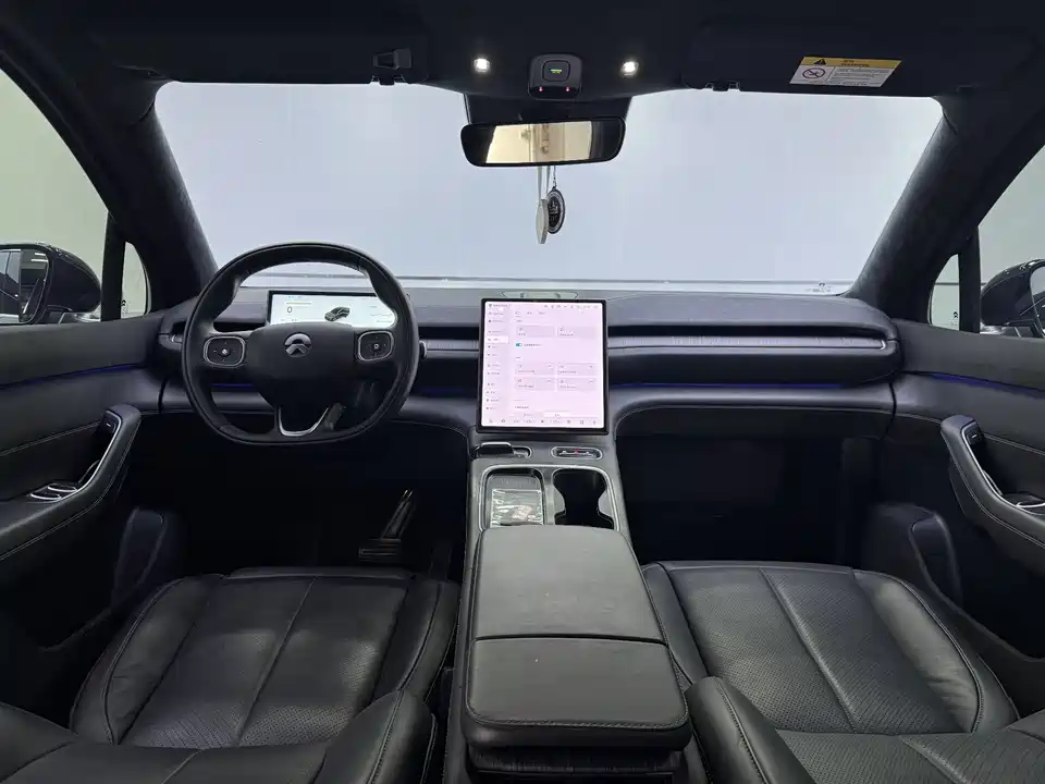 NIO EC6