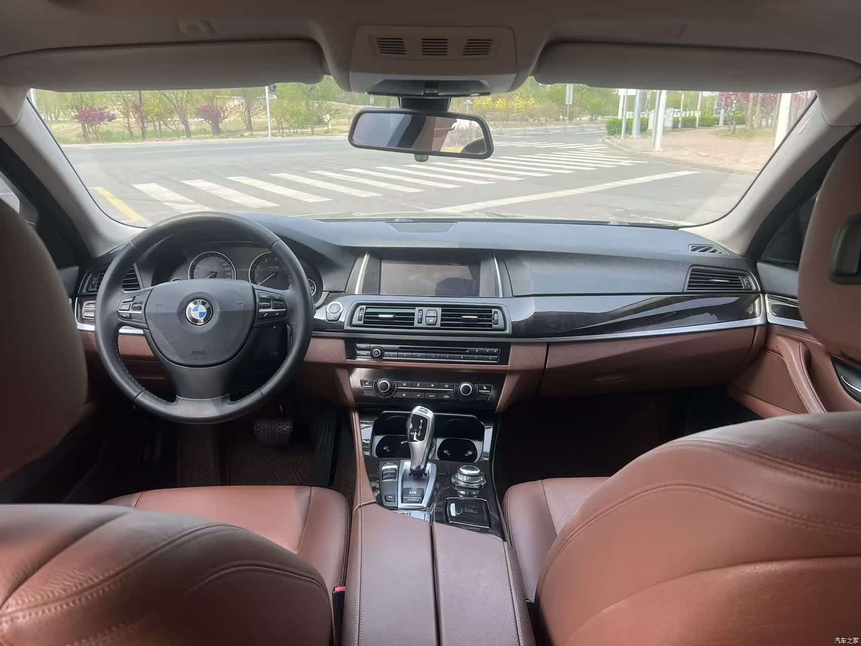BMW 5 Series, 2015 10