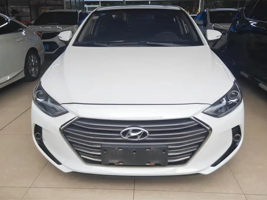 Hyundai Lead