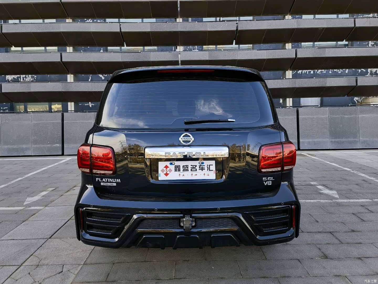 Nissan Patrol, 2014 4