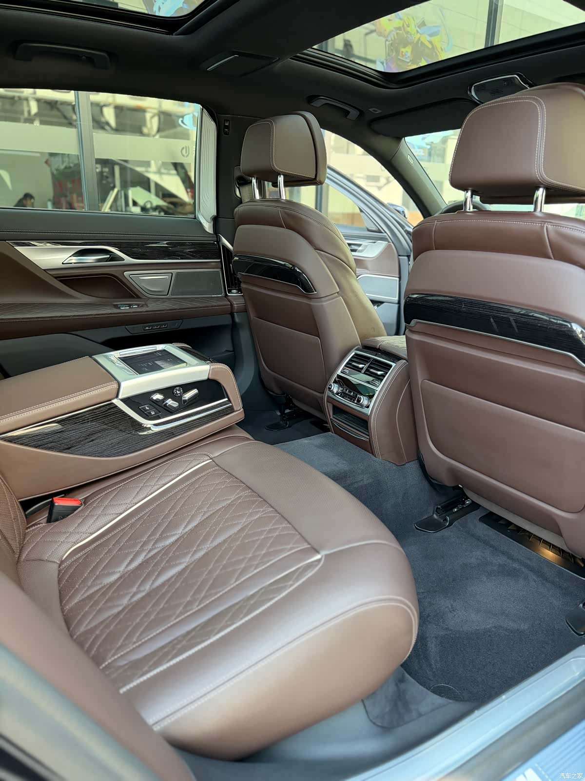 BMW 7 Series, 2020 13