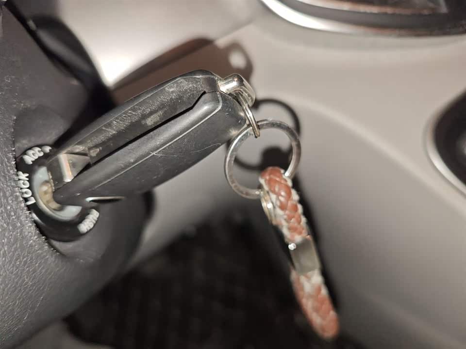 JAC Refine Ruifeng M4