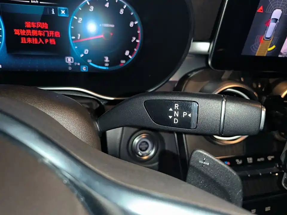 Mercedes-Benz GLC Mercedes-Benz GLC