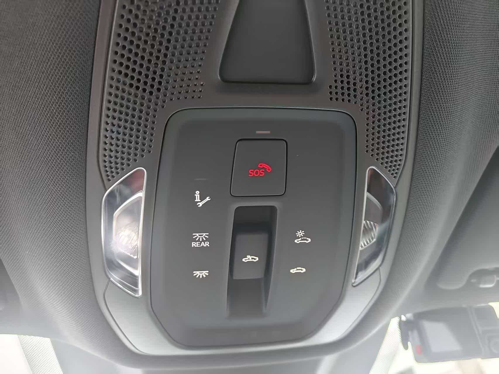 Audi Q5L, 2026 13
