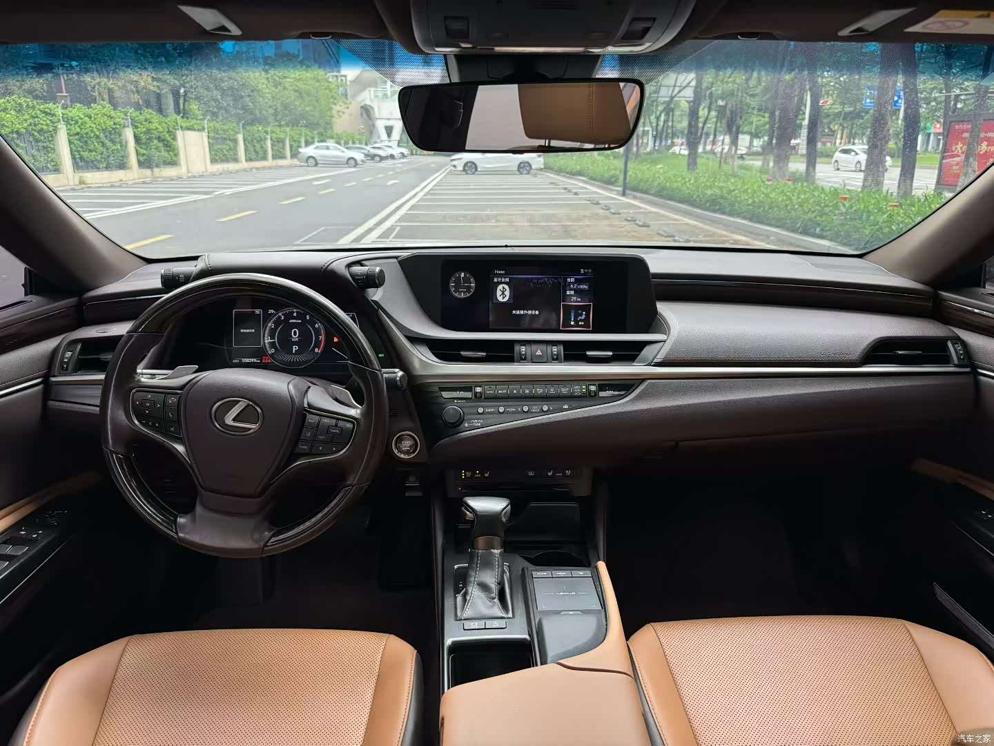 Lexus ES, 2019 6