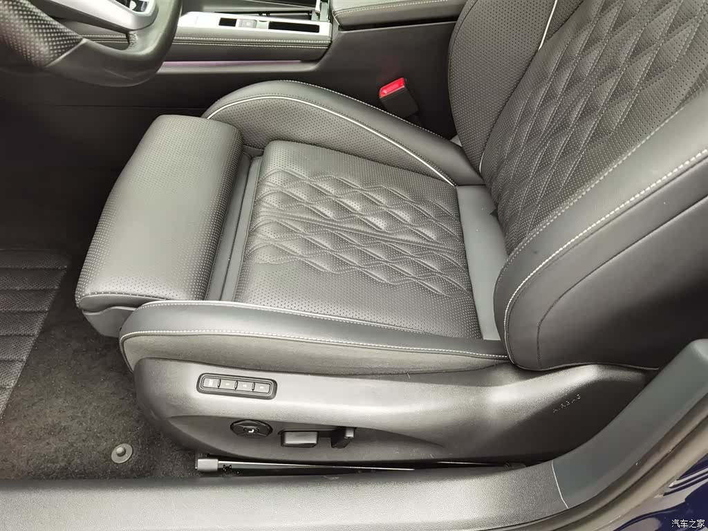 Volkswagen Magotan, 2024 20