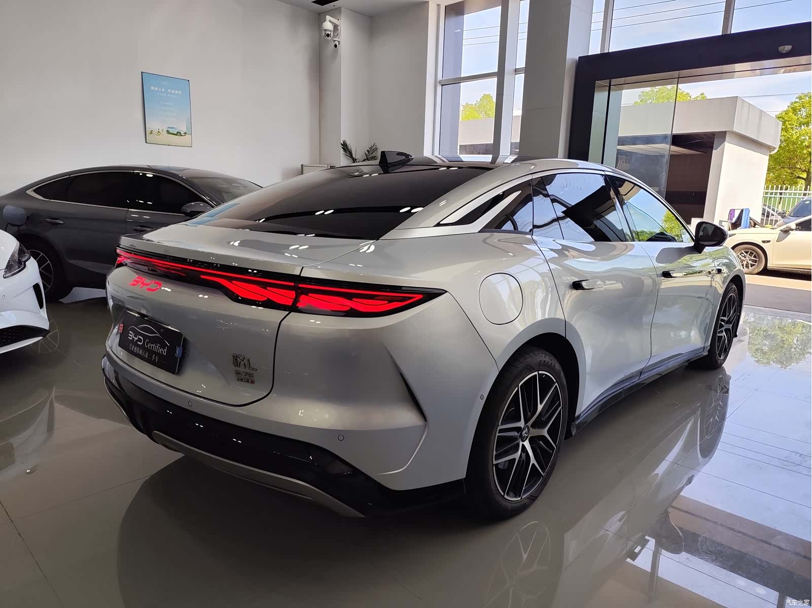 BYD Han, 2025 4