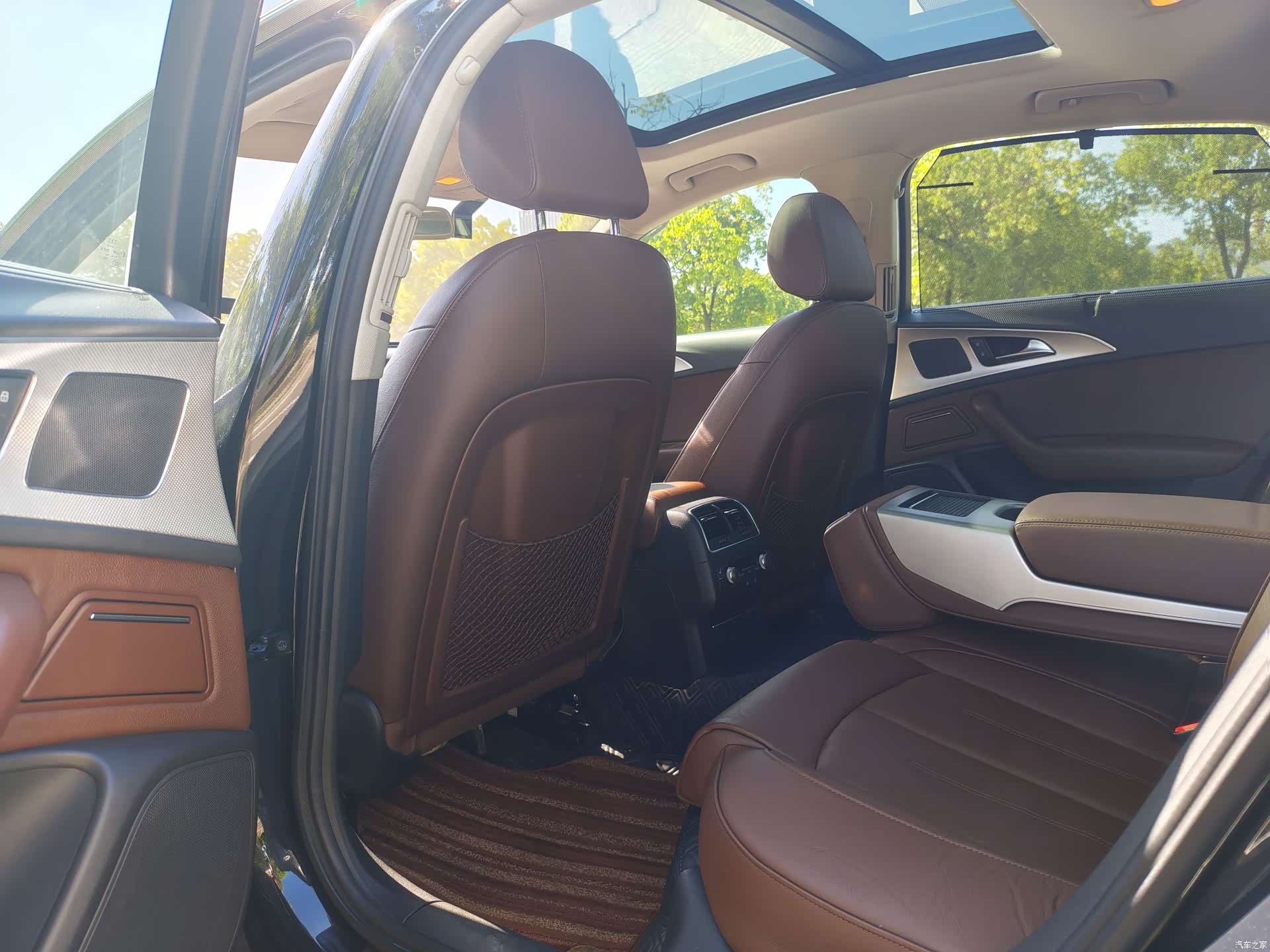 Audi A6L, 2013 12