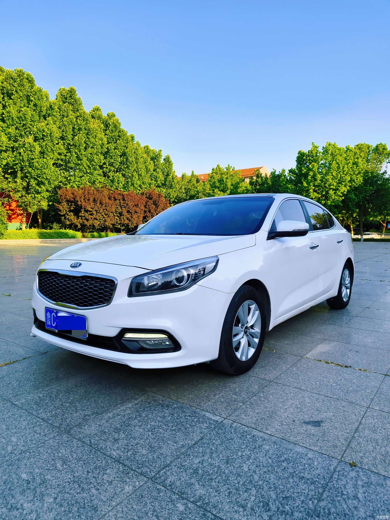 Kia K4, 2015 4