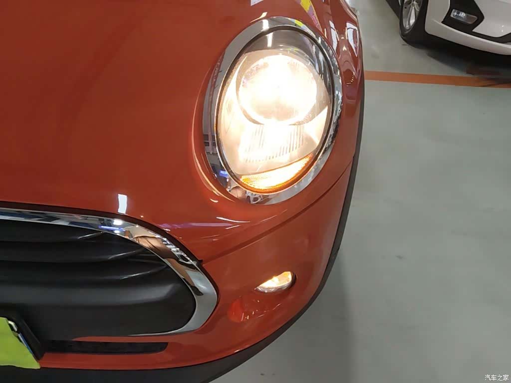 Mini ONE, 2018 24