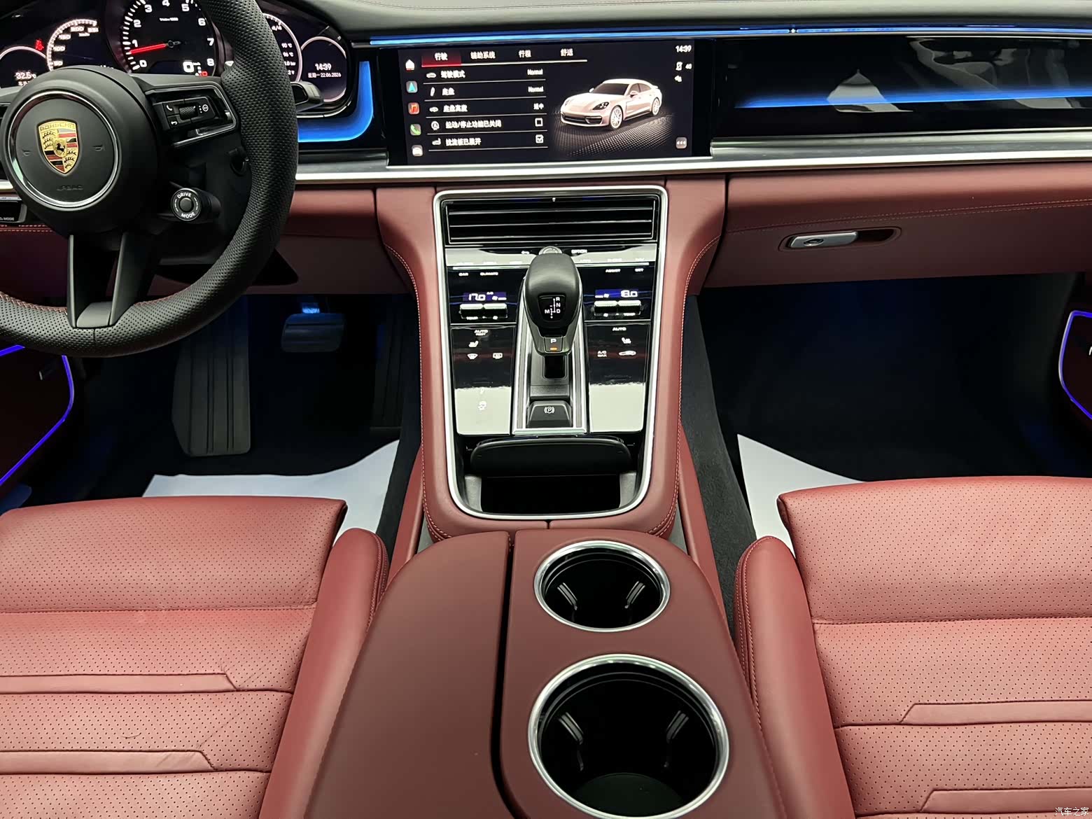 Porsche Panamera, 2024 11