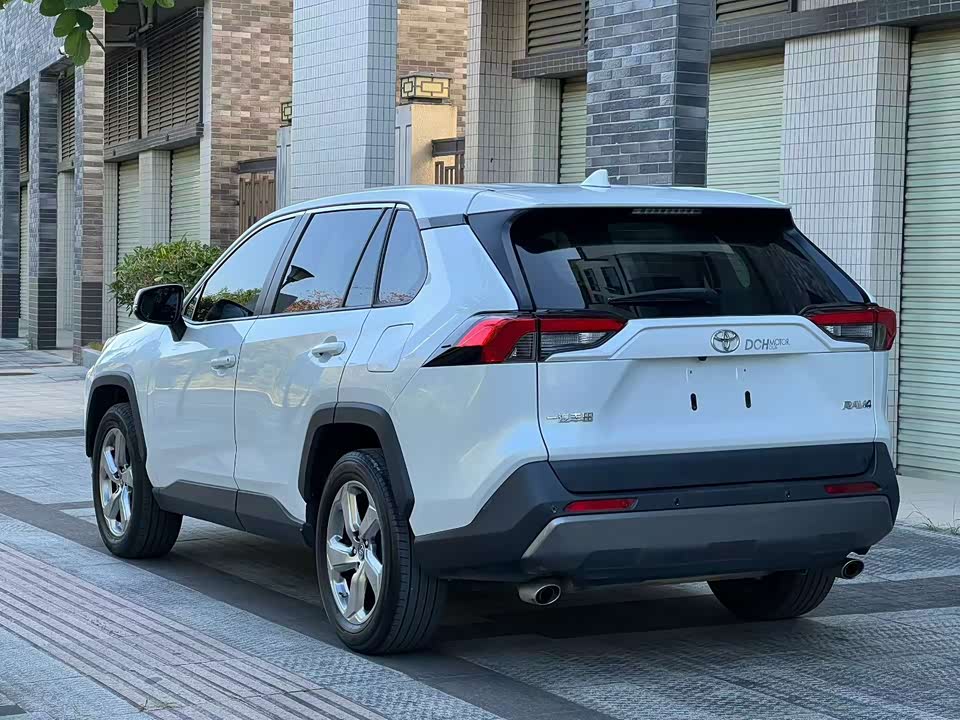 Toyota RAV4 Rongfang