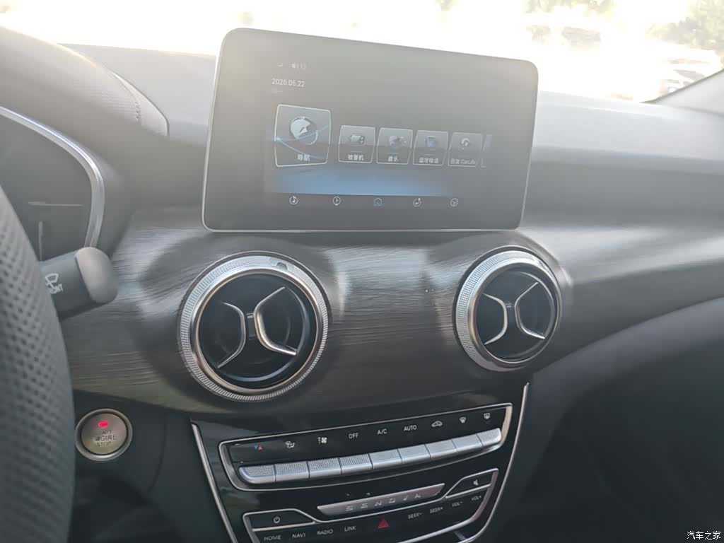 BAIC D50, 2018 13