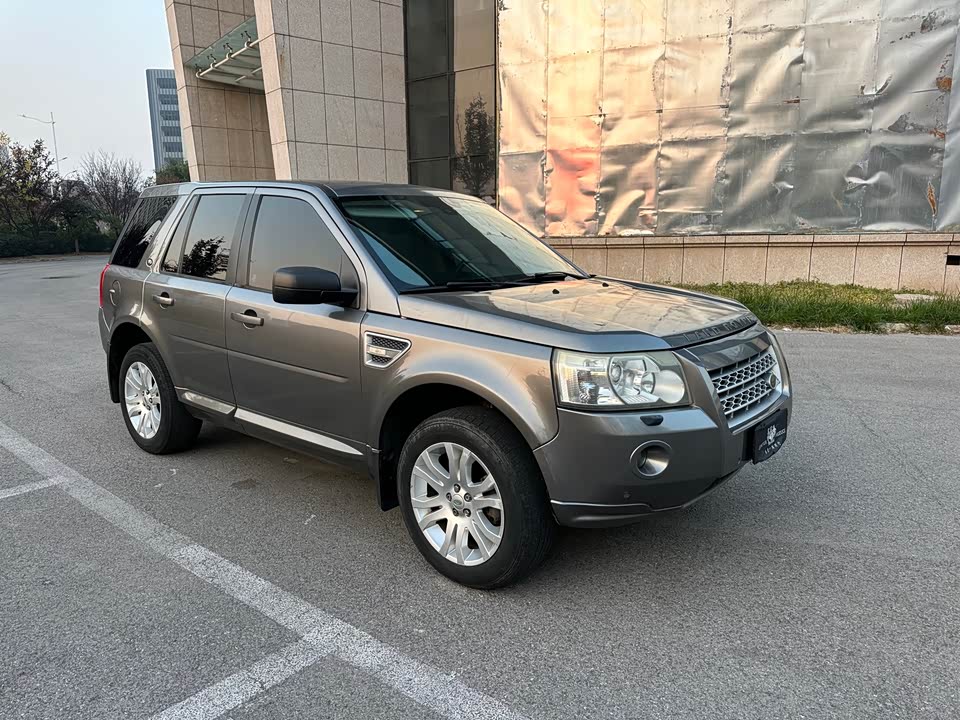 Land Rover Freelander 2