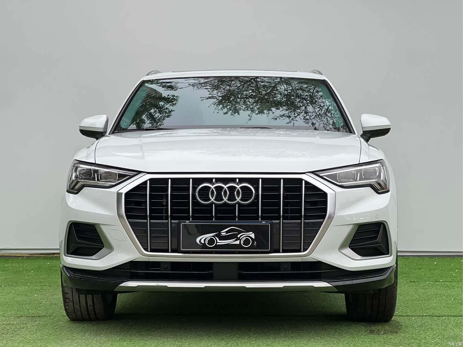 Audi Q3, 2022 2