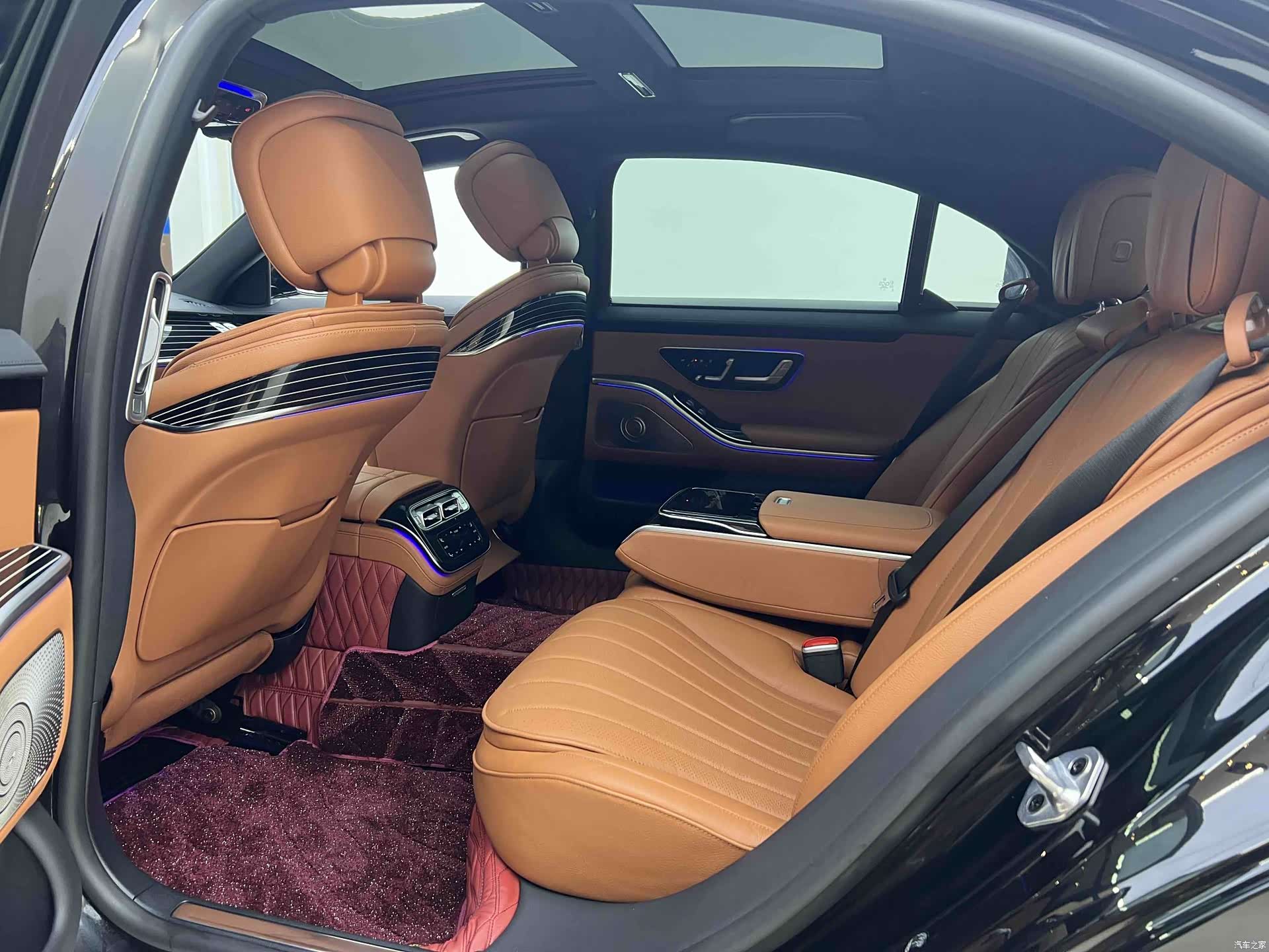Mercedes-Benz S-Class, 2023 7