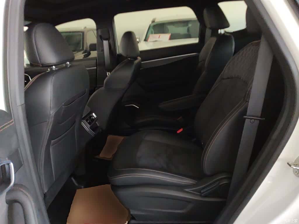Geely Haoyue, 2024 13