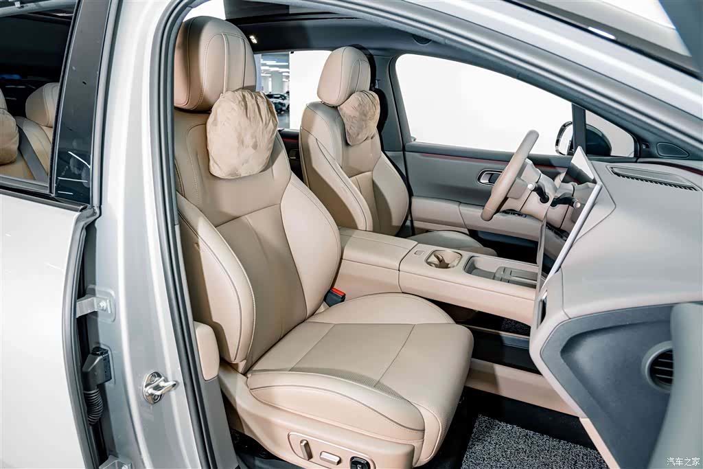 Li Auto i6, 2025 18