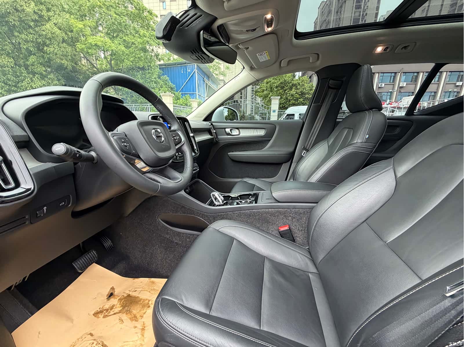 Volvo XC40, 2022 9