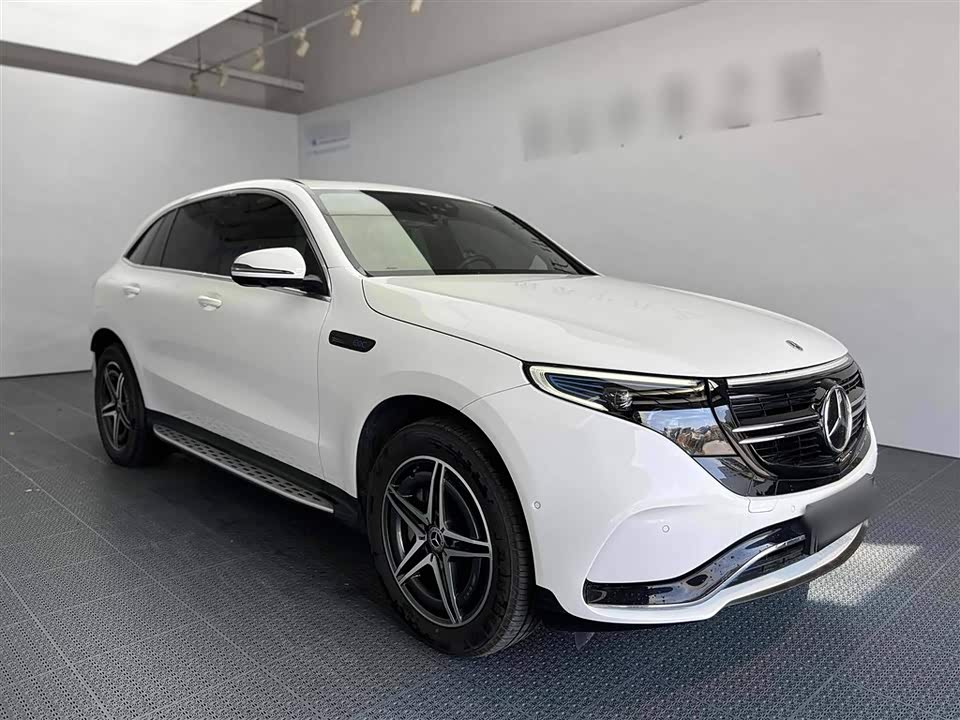 Mercedes-Benz EQC Mercedes-Benz EQC