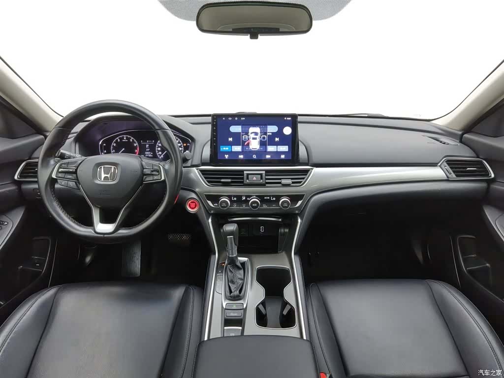 Honda Accord, 2019 все фото