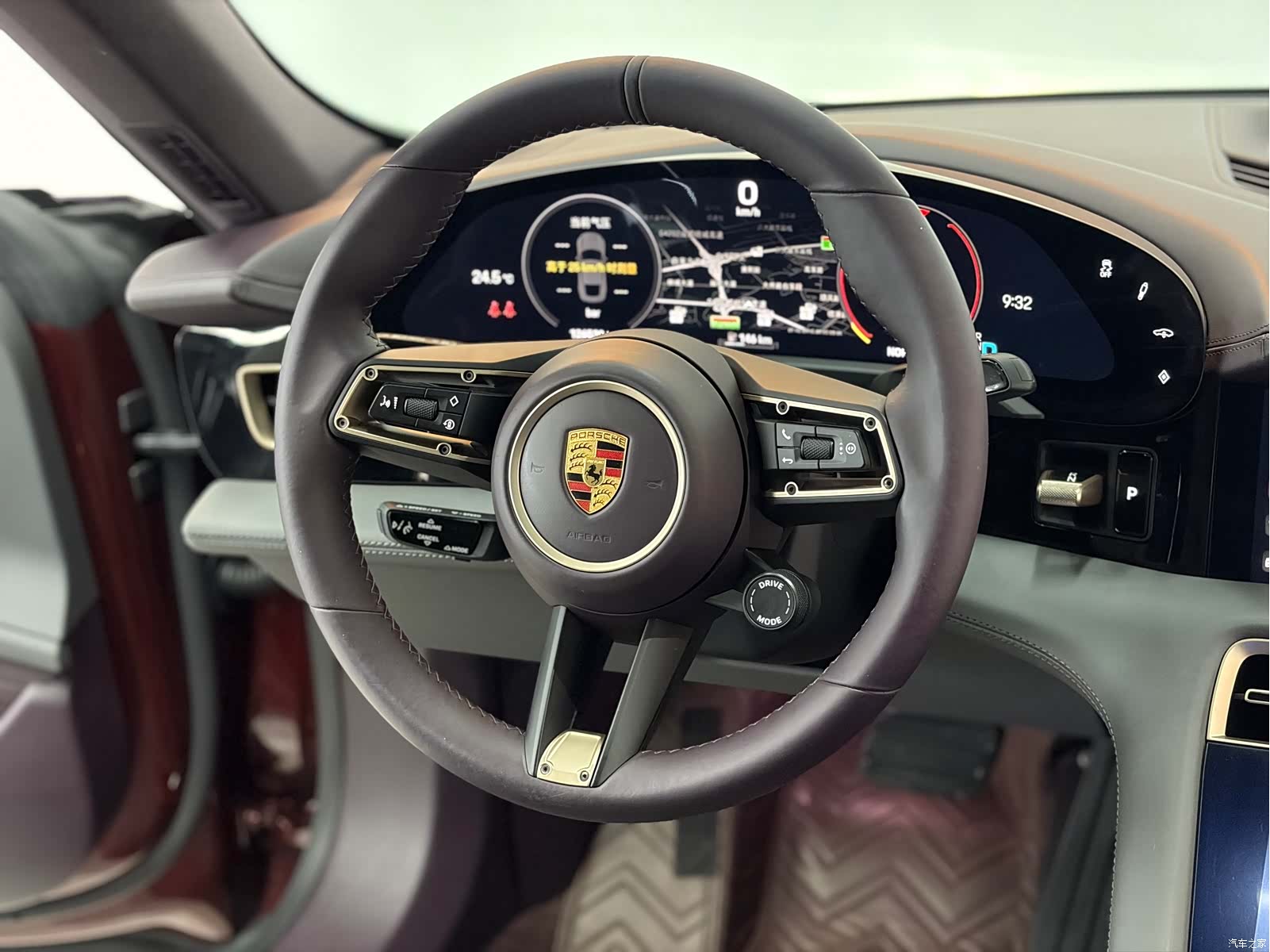 Porsche Taycan, 2021 12