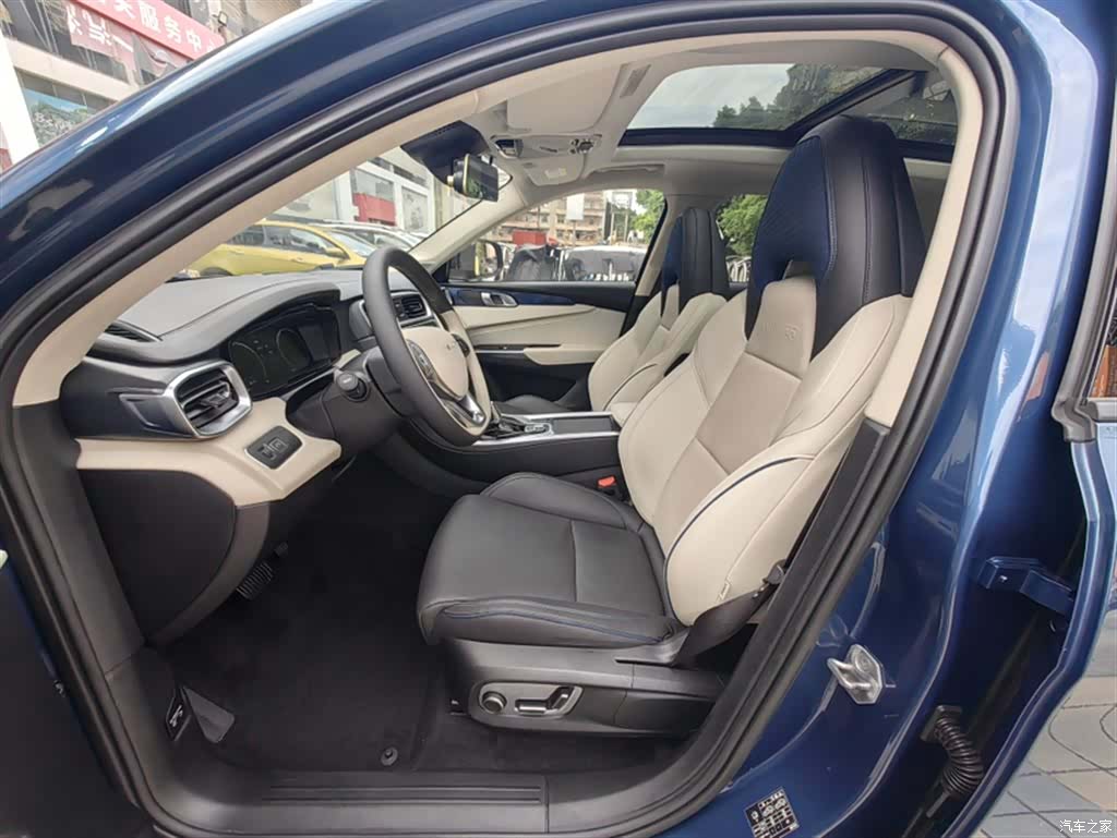 Lynk & Co 01, 2019 9