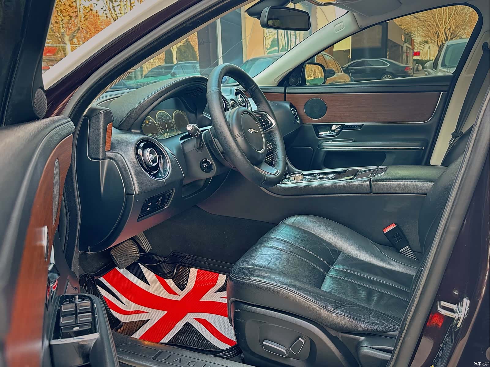 Jaguar XJ, 2013 14