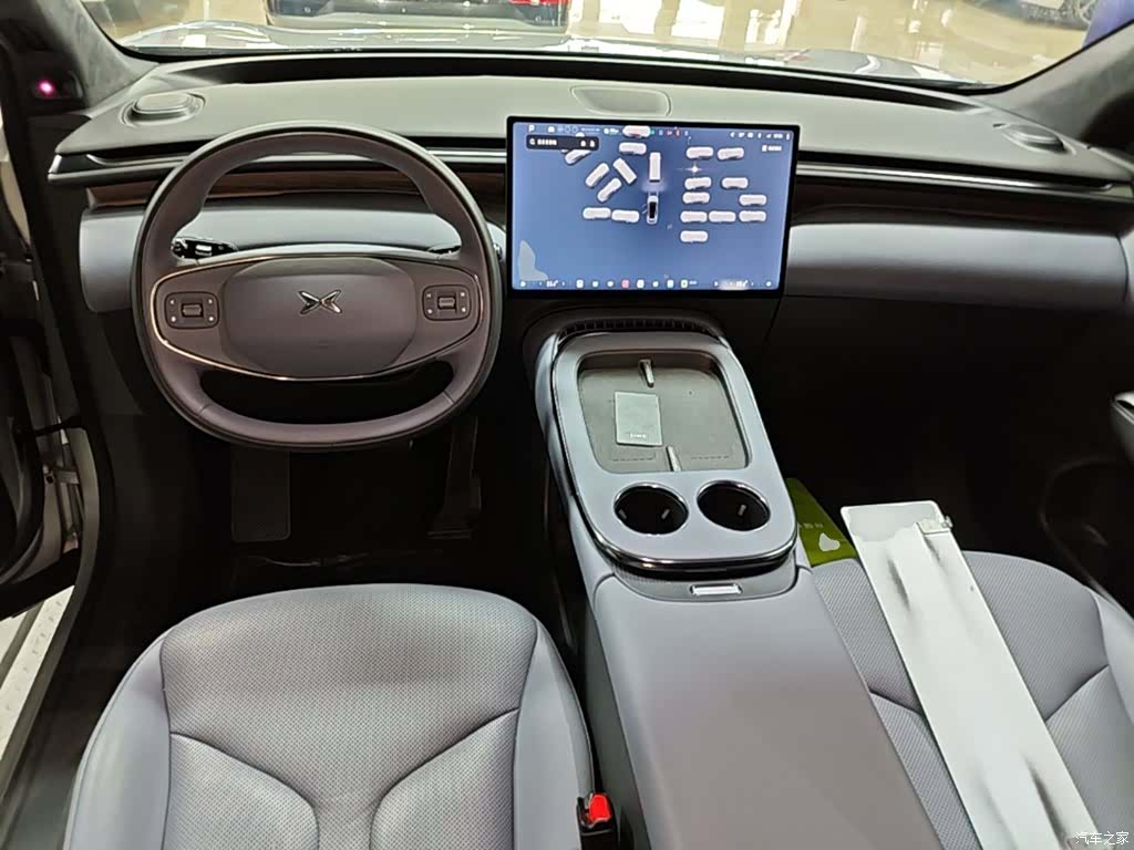 Xpeng G7, 2025 10