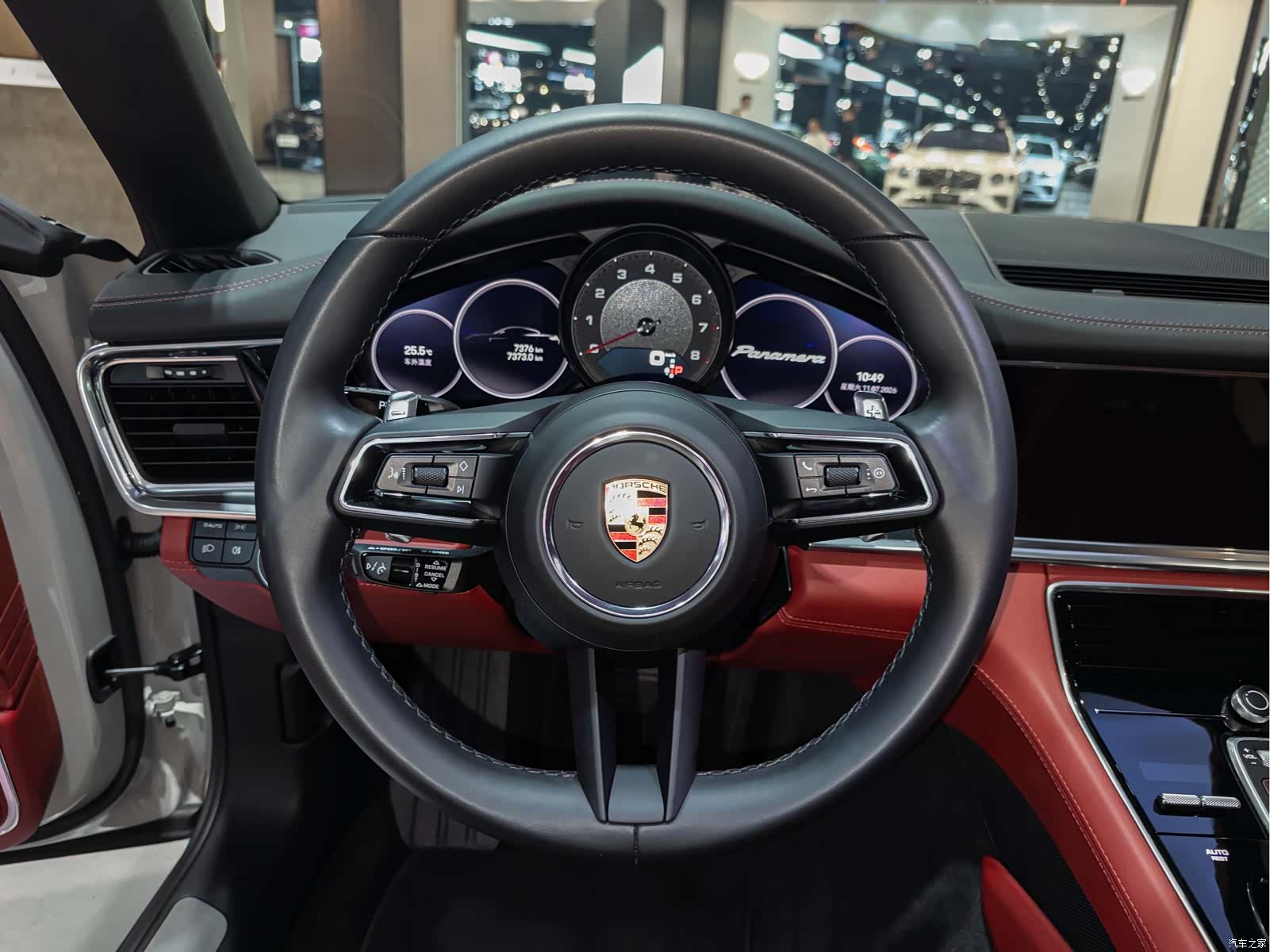 Porsche Panamera, 2022 9