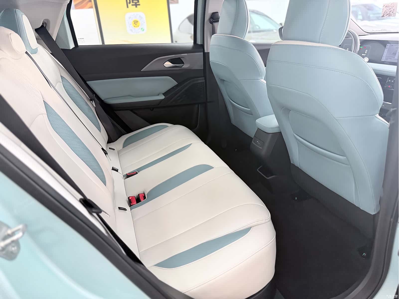 Geely E, 2024 11